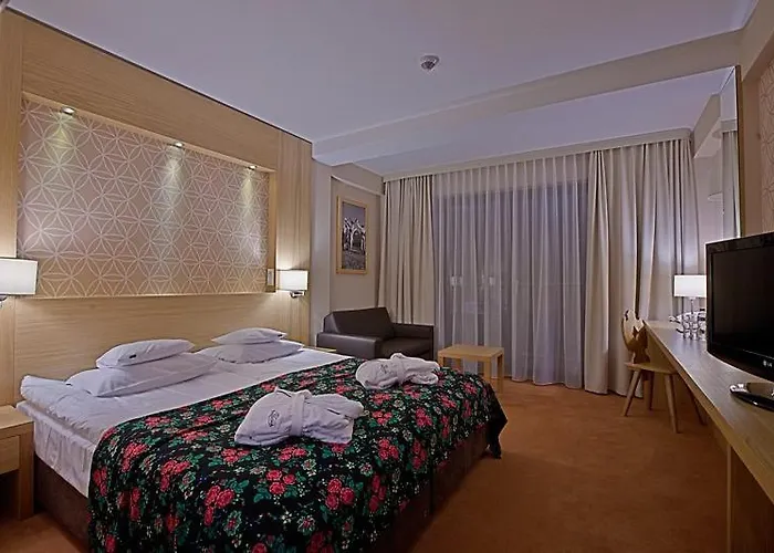 Bukovina מלון בוקוווינה טטז'אנסקה